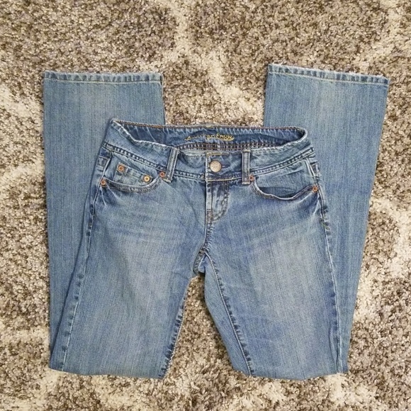American Eagle Outfitters Denim - American Eagle Jeans Size 2Reg